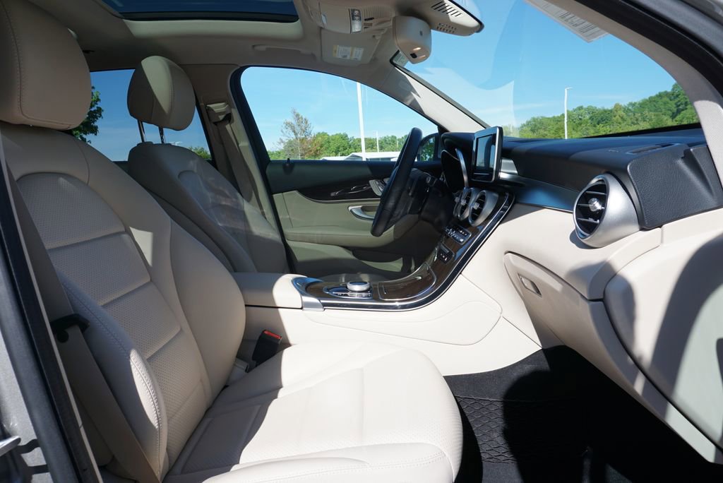Used 2019 Mercedes-Benz GLC 300 image 54