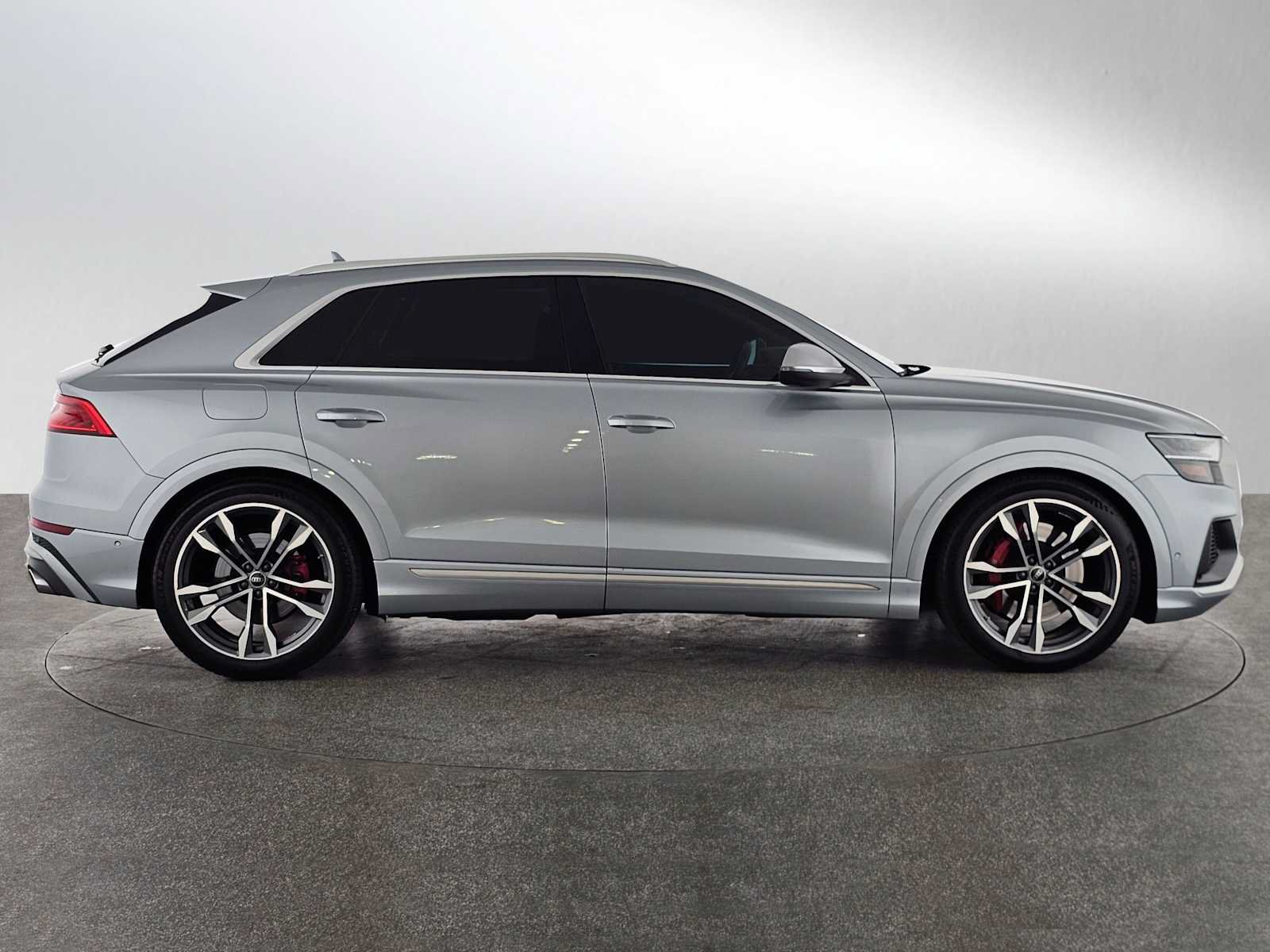 Used 2023 Audi SQ8 Premium Plus AWD/4WD image 6