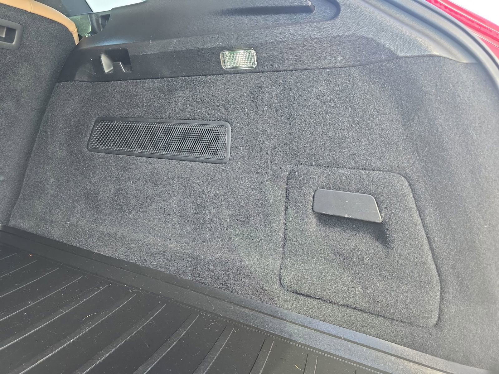 Used 2021 Porsche Cayenne image 24