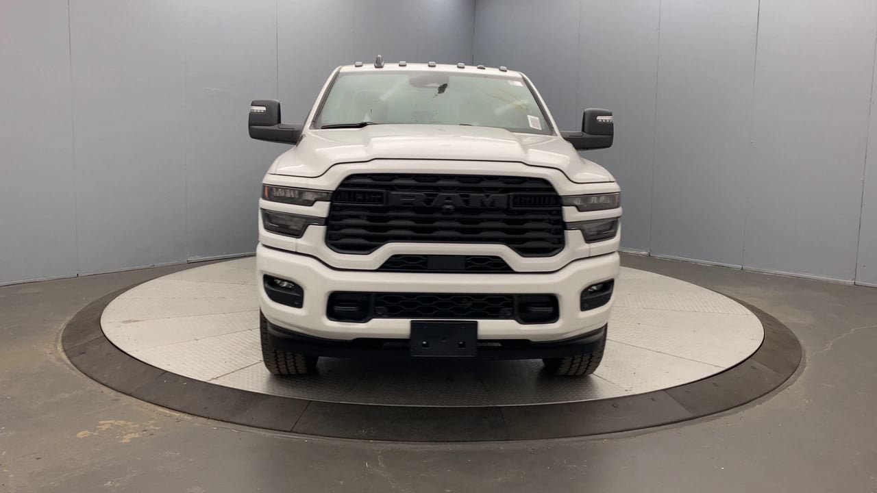 New 2026 RAM 2500 Big Horn AWD/4WD image 8