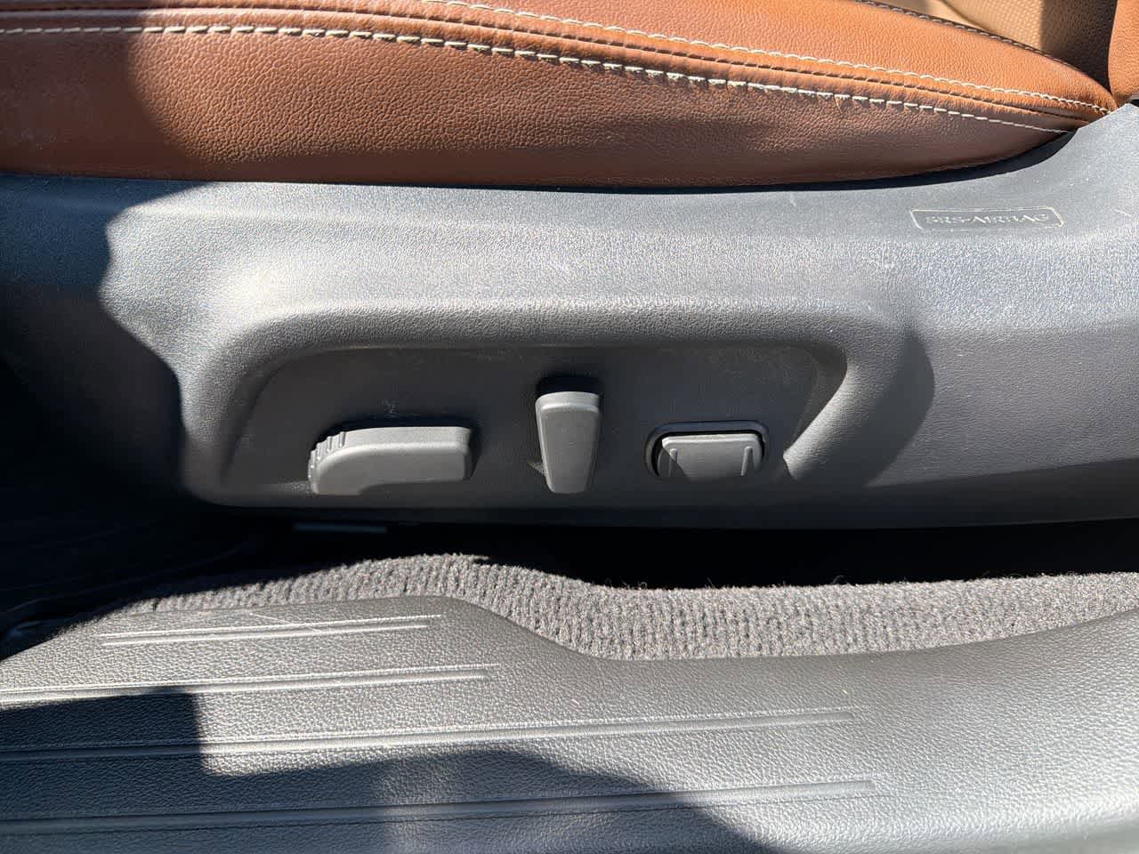 Used 2017 Subaru Outback 2.5i Touring w/ Popular Package #5A AWD/4WD image 22