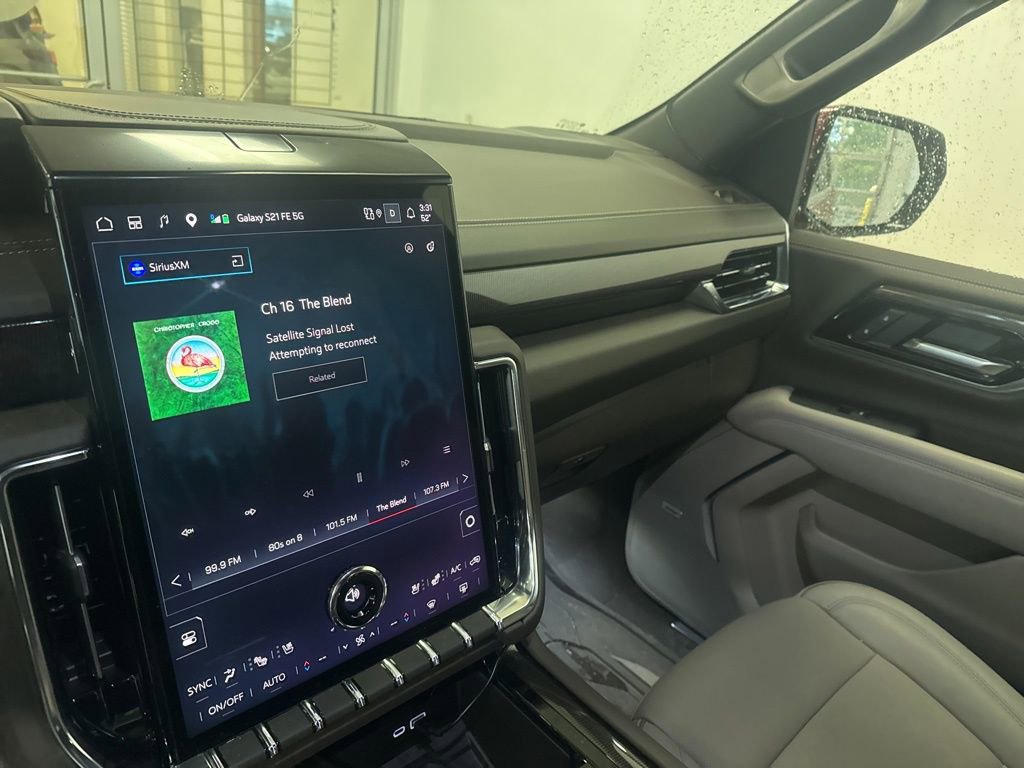 Certified 2025 GMC Yukon Elevation w/ Technology Package image 18