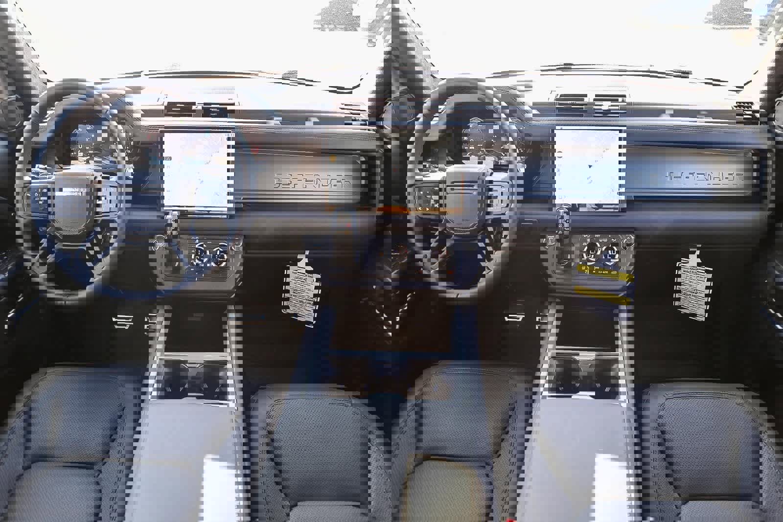 New 2025 Land Rover Defender 130 V8 image 11