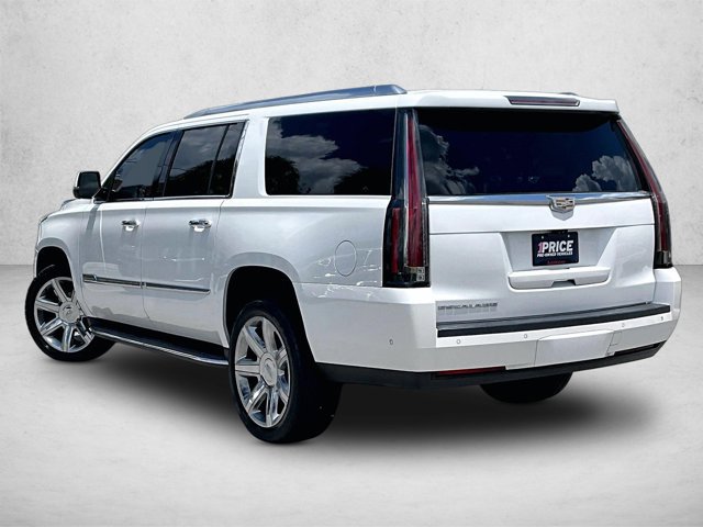 Used 2017 Cadillac Escalade ESV Luxury RWD image 12