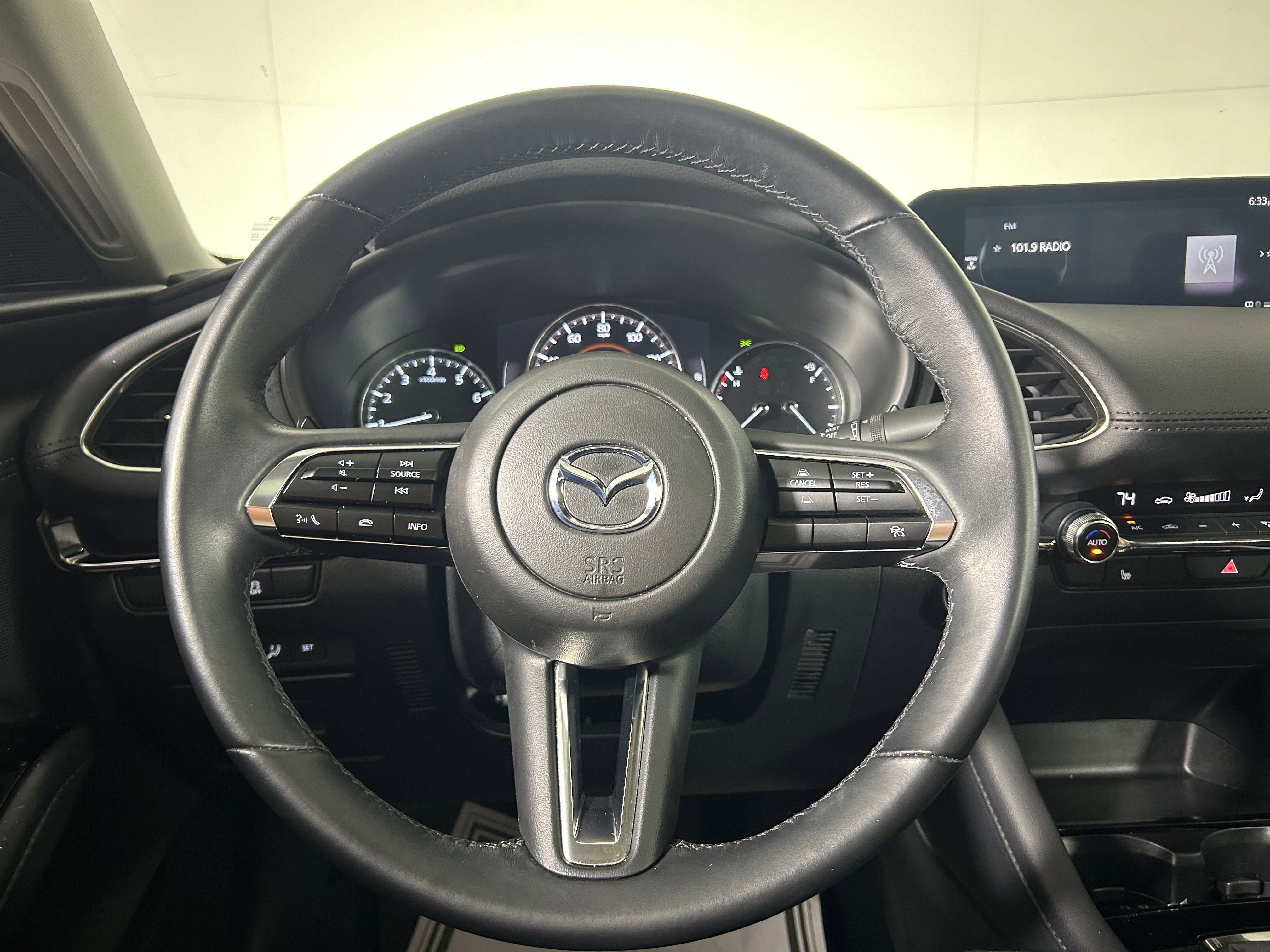 Used 2025 MAZDA MAZDA3 s image 24