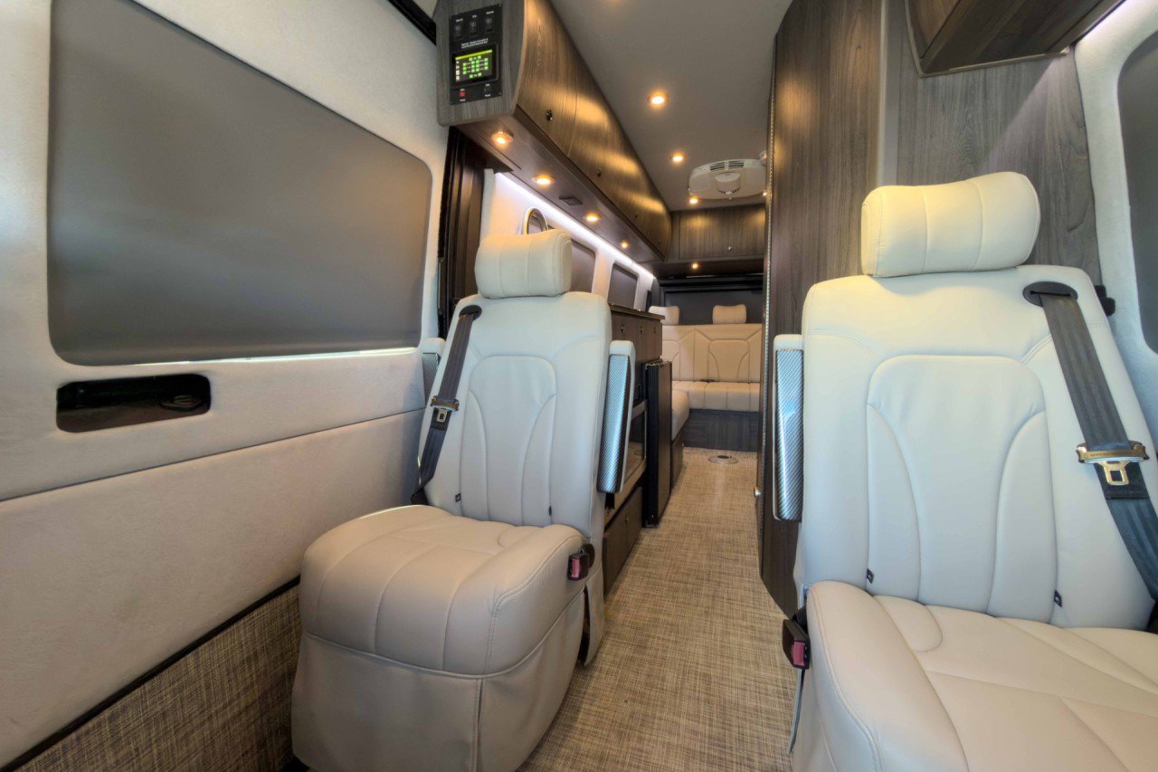 Used 2019 Mercedes-Benz Sprinter 170 image 20