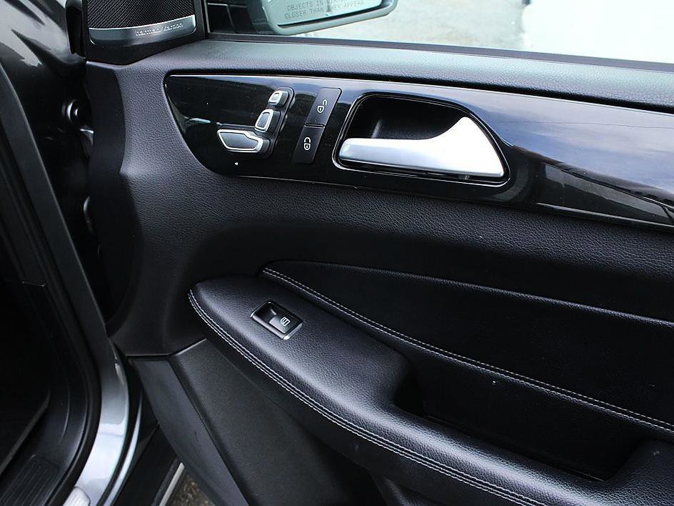 Used 2018 Mercedes-Benz GLE 350 4MATIC image 28