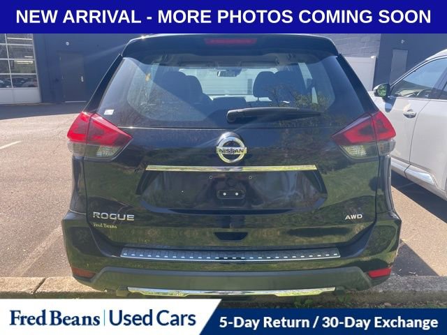 Used 2019 Nissan Rogue S image 6