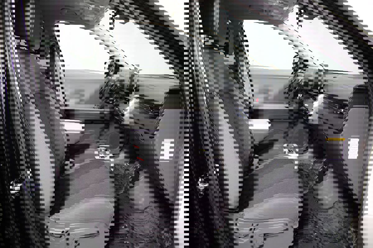 Used 2023 Hyundai Ioniq 5 SE image 13