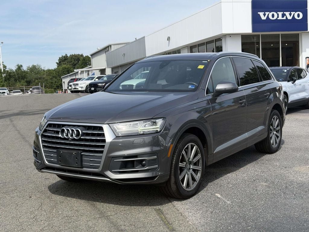 Used 2018 Audi Q7 3.0T Premium Plus w/ Premium Plus Package AWD/4WD image 23