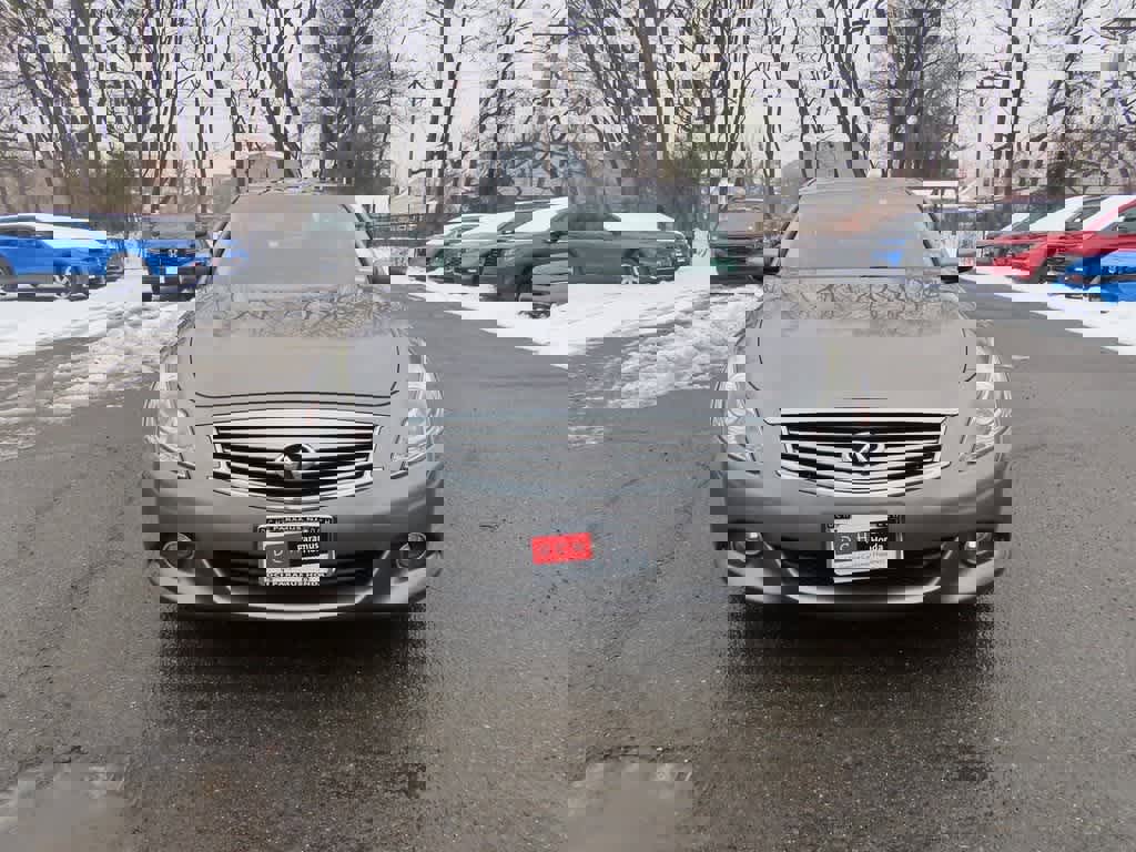 Used 2015 INFINITI Q40 AWD w/ Navigation Package image 6