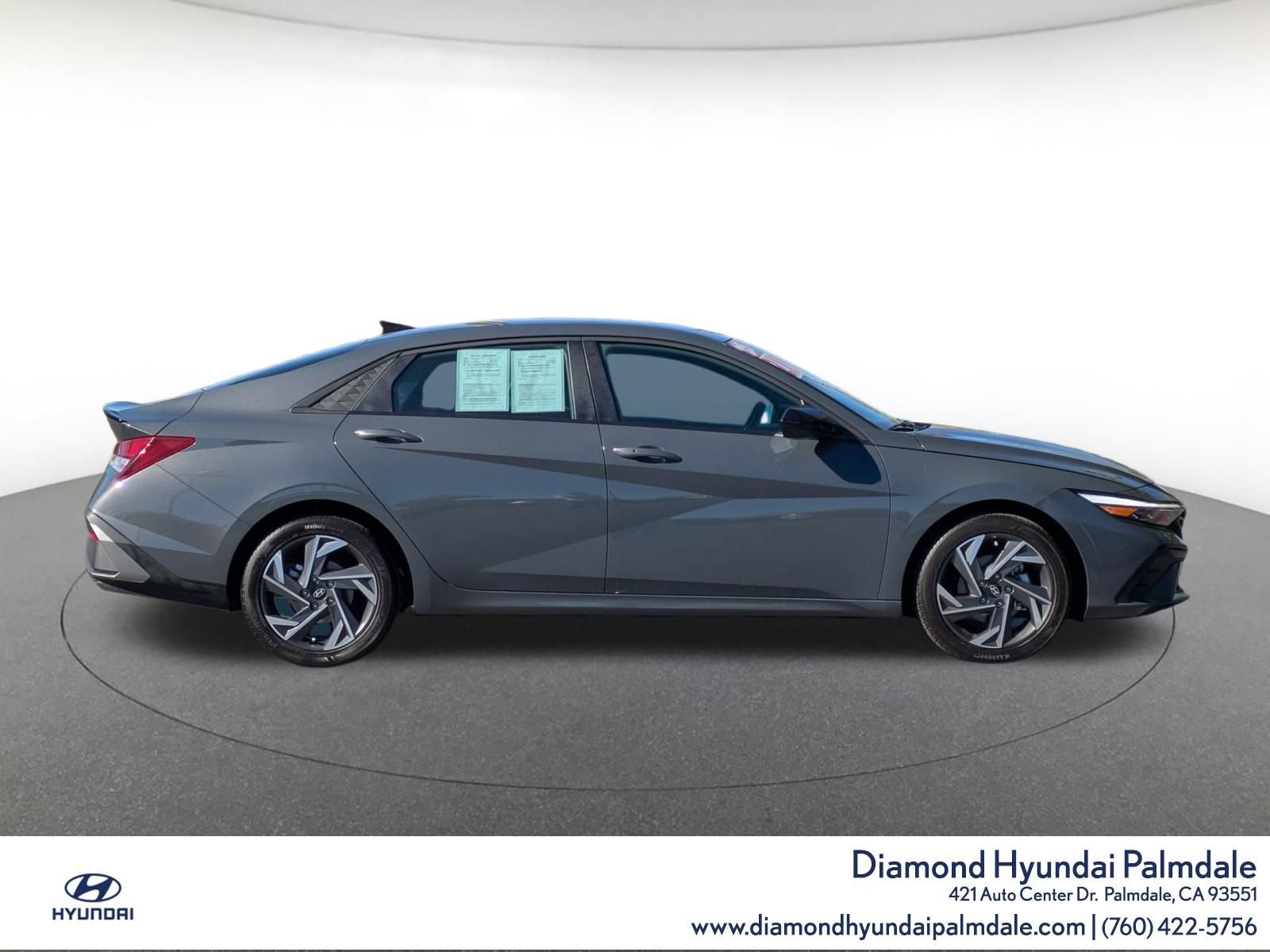 Certified 2025 Hyundai Elantra Sport FWD image 8