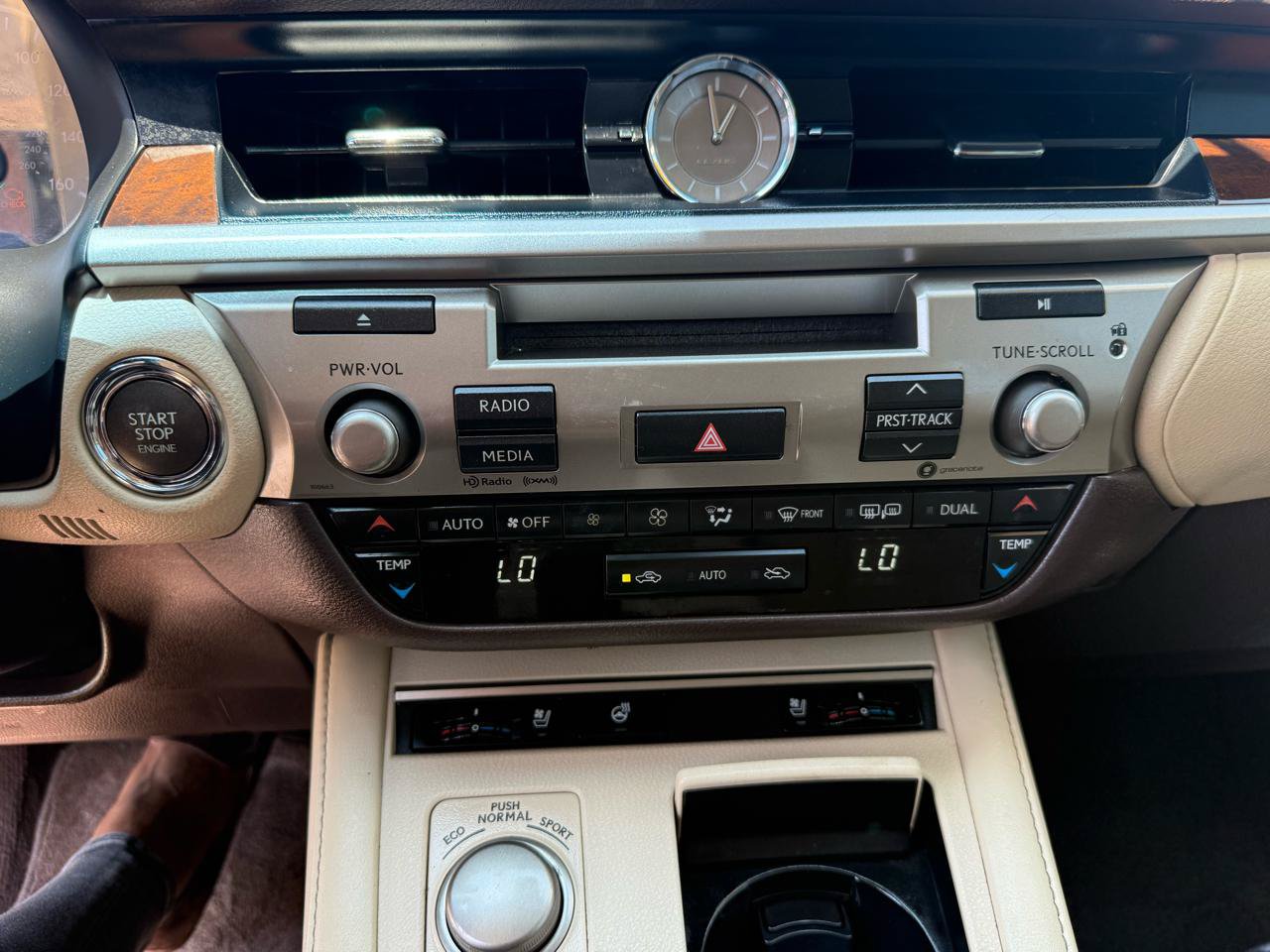 Used 2017 Lexus ES 350 w/ Premium Package FWD image 20