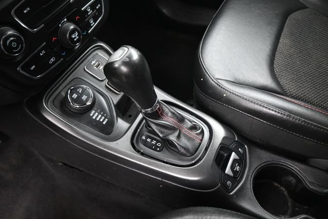 Used 2019 Jeep Compass Trailhawk AWD/4WD image 69