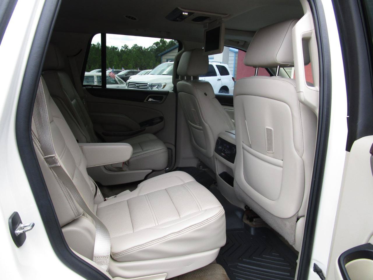 Used 2015 GMC Yukon Denali w/ Touring Package RWD image 33