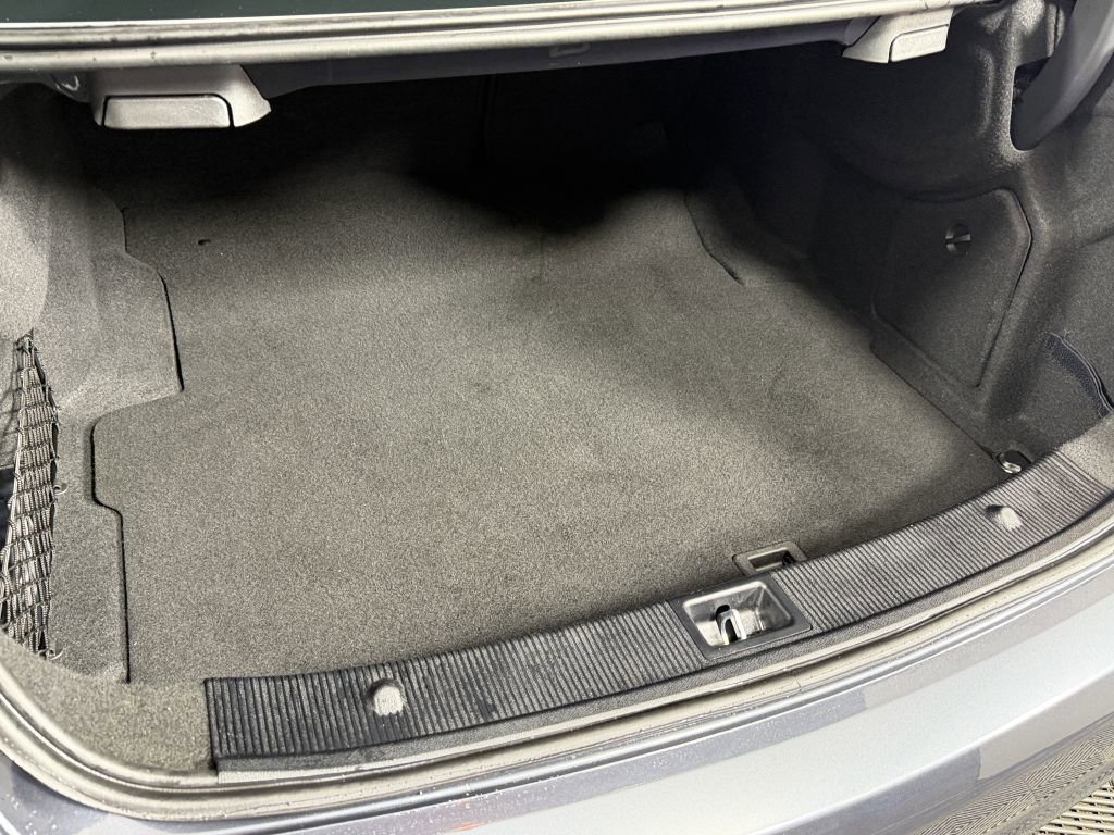 Used 2014 Mercedes-Benz E 350 Coupe image 36