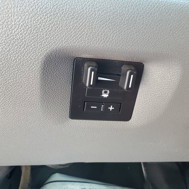 Used 2013 Chevrolet Silverado 3500 W/T RWD image 20