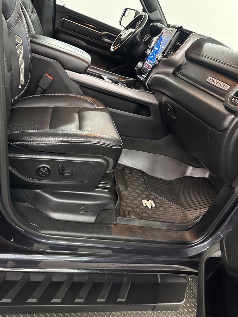 Used 2020 RAM 1500 Rebel AWD/4WD image 43