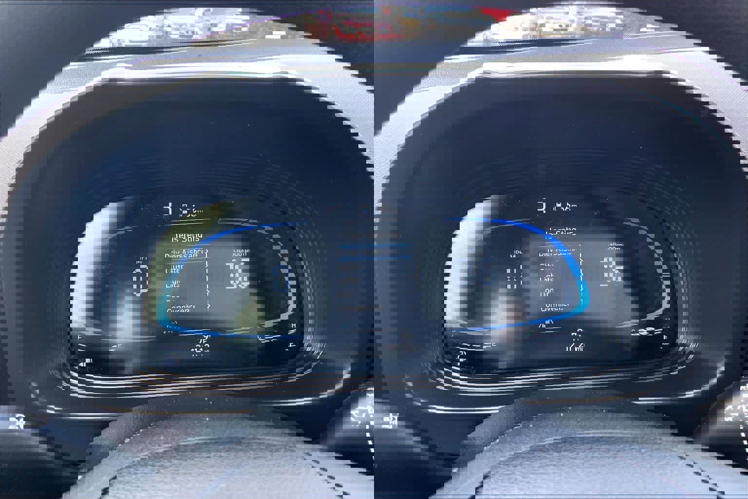 Used 2025 Hyundai Venue SE image 24