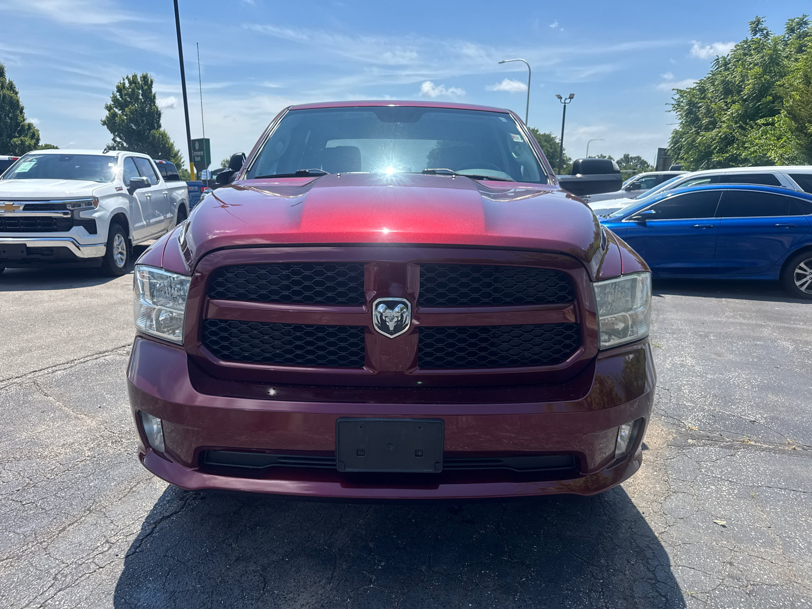 Used 2018 RAM 1500 Express w/ Wheel & Sound Group AWD/4WD image 2
