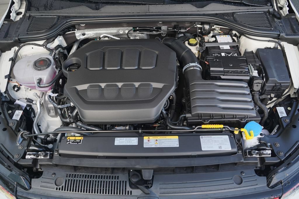 New 2026 Volkswagen GTI SE FWD image 12