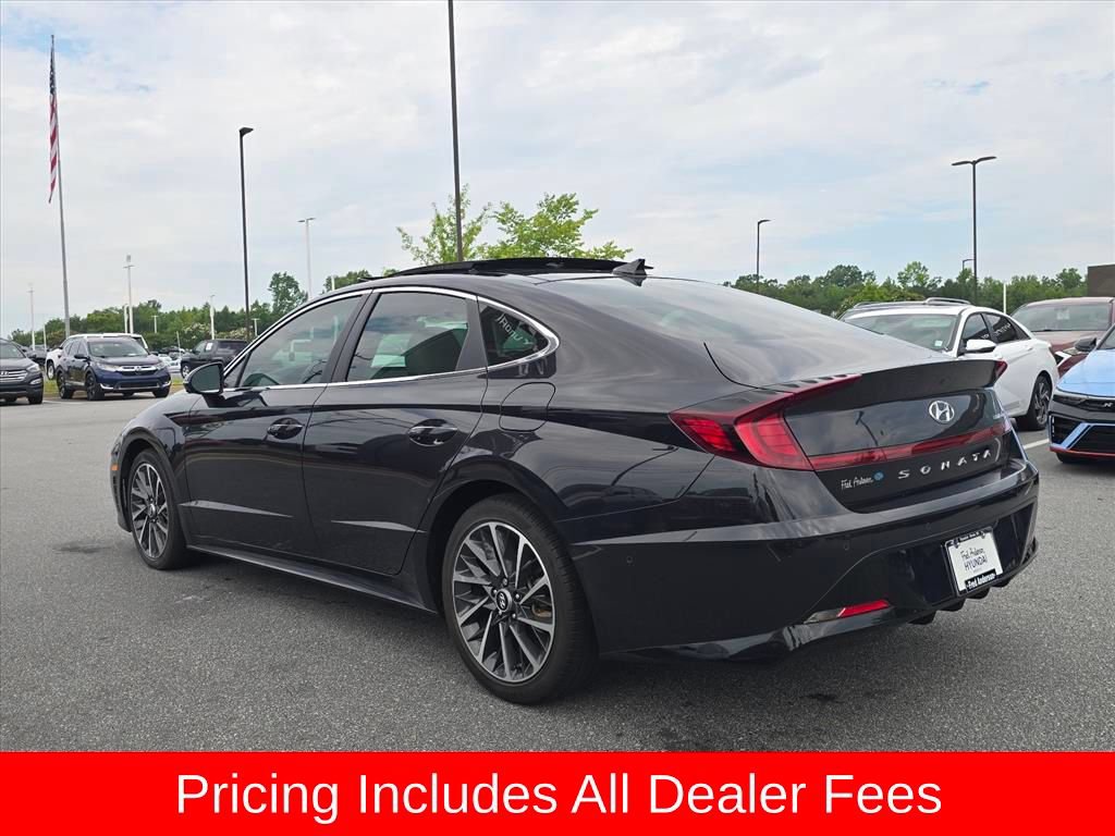 Certified 2023 Hyundai Sonata Limited w/ Preferred Accessory Package FWD image 5