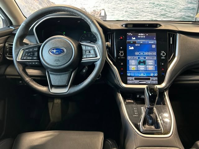 Used 2024 Subaru Outback Limited AWD/4WD image 3