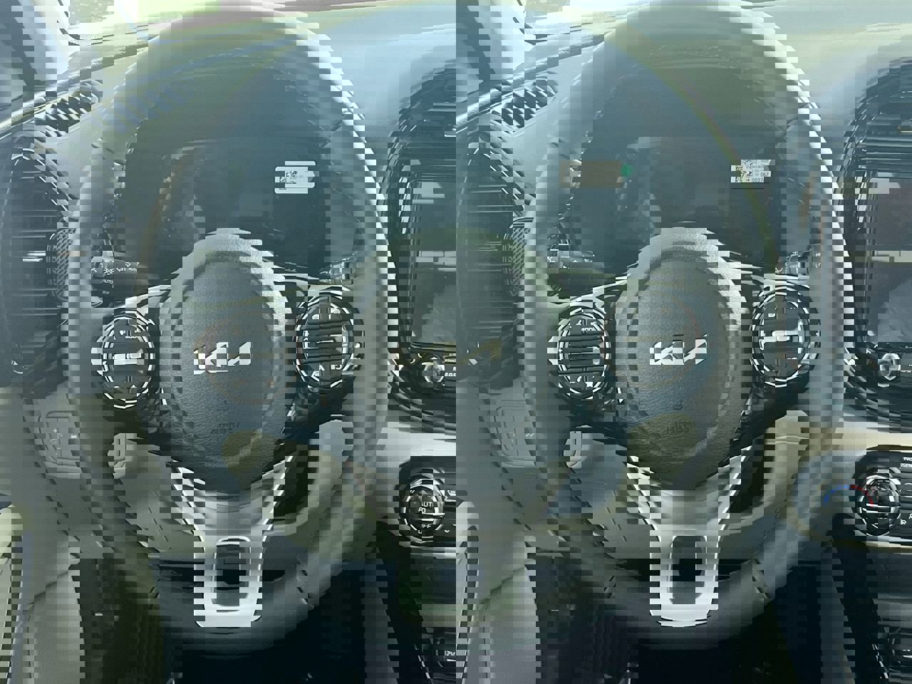 New 2025 Kia Soul EX image 17