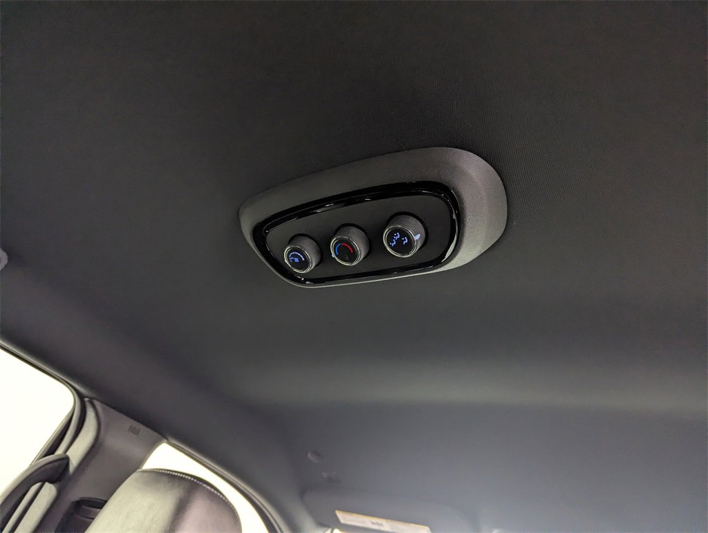 Used 2022 Dodge Durango R/T w/ Tow 'N Go Package image 34