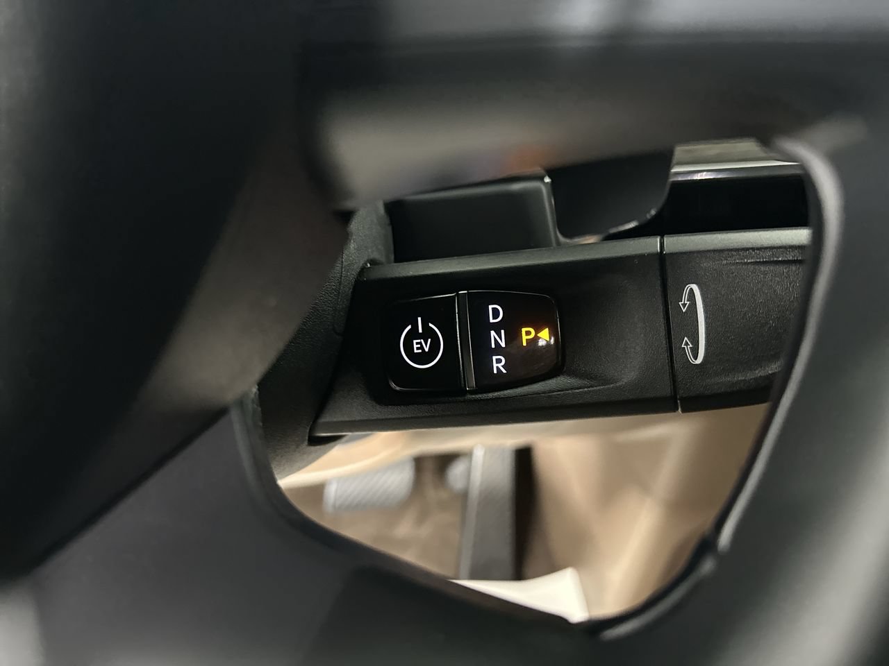 Certified 2024 Kia EV9 Land AWD/4WD image 8