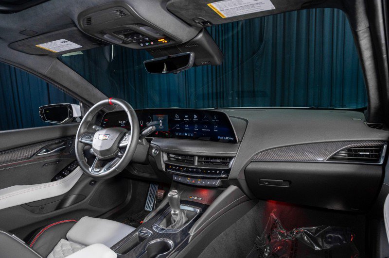 Used 2026 Cadillac CT5 V Blackwing w/ LPO, Red Accent Package RWD image 4