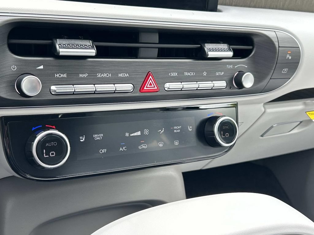 New 2026 Hyundai Palisade FWD Hybrid image 35