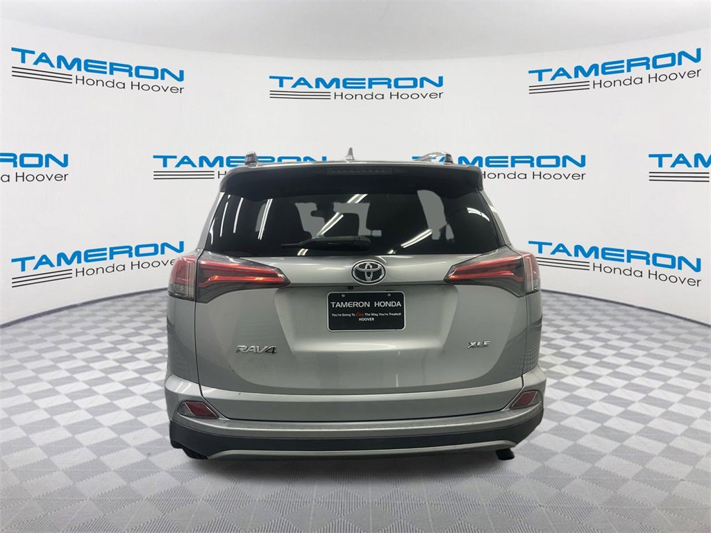 Used 2017 Toyota RAV4 XLE image 4
