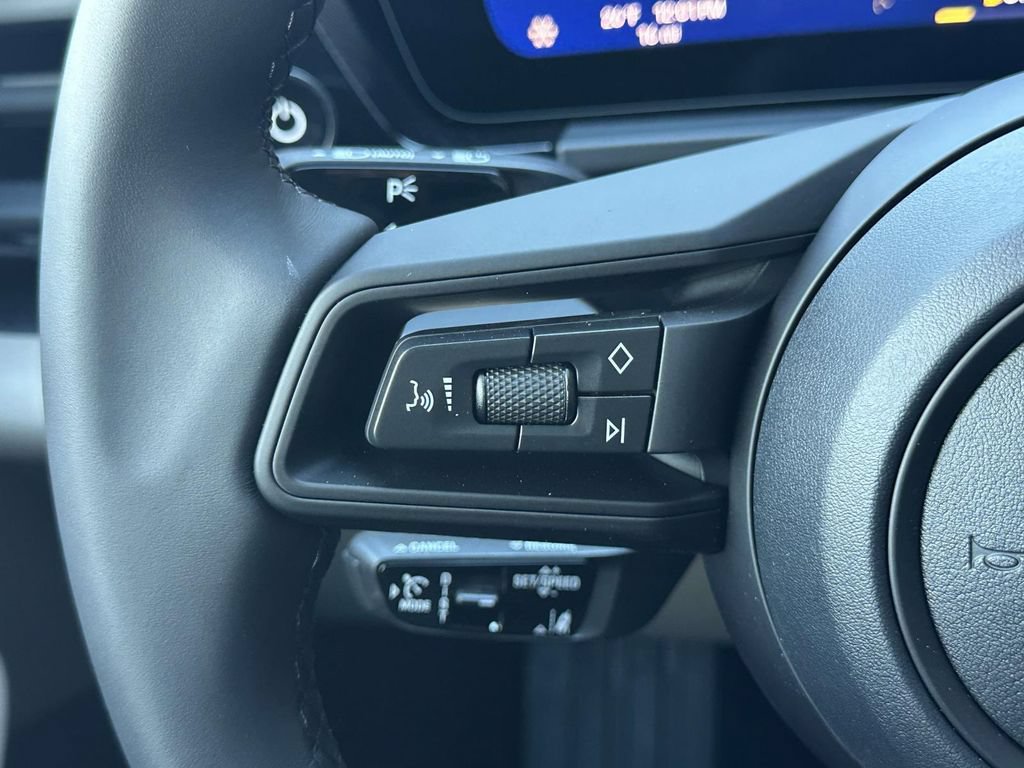 New 2025 Porsche Macan 4S Electric AWD/4WD image 22