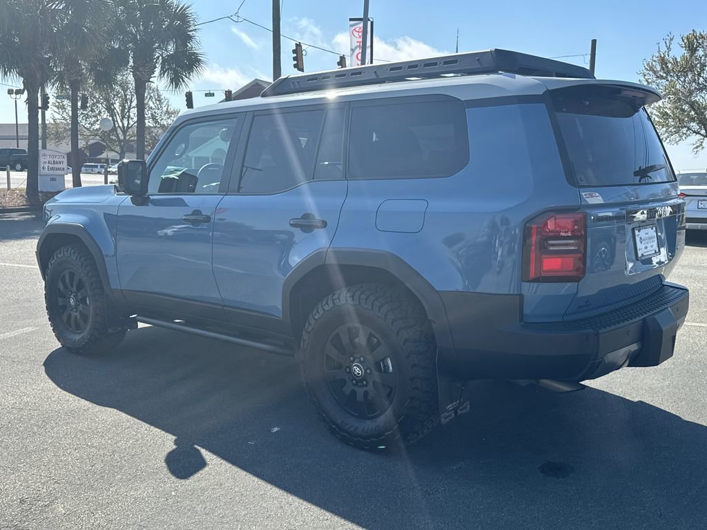 Used 2024 Toyota Land Cruiser image 5