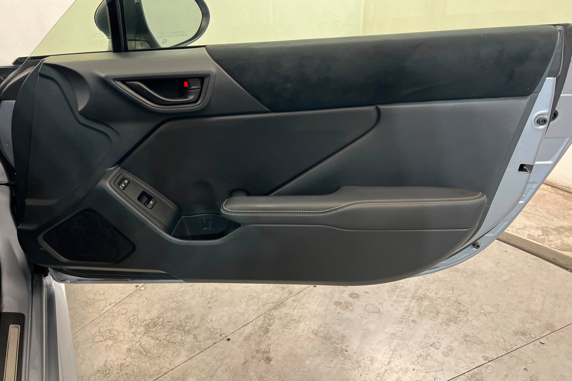 Certified 2025 Toyota GR86 Premium w/ Performance Package image 19