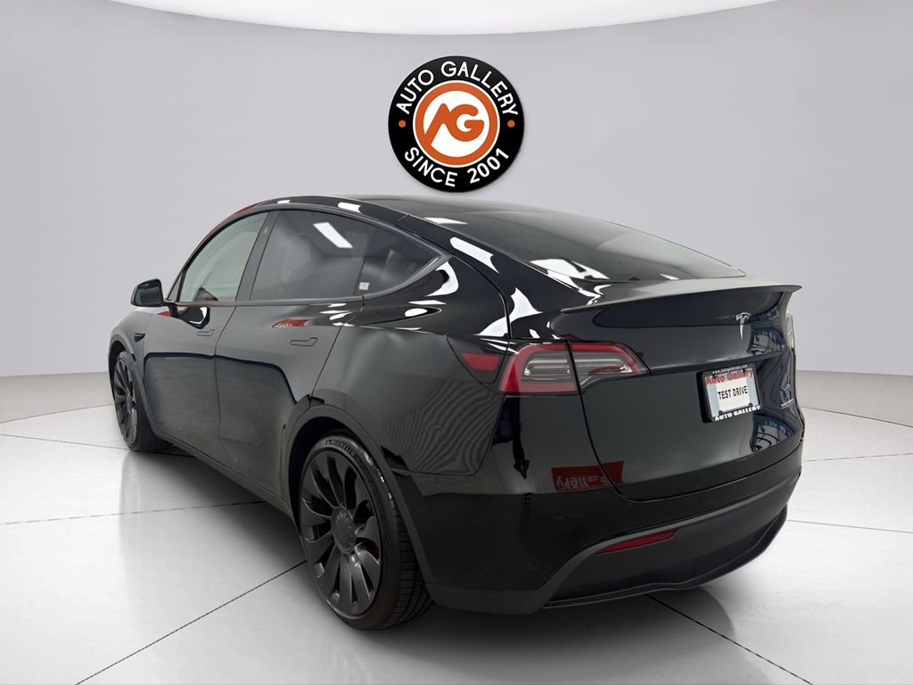 Used 2023 Tesla Model Y Performance image 5