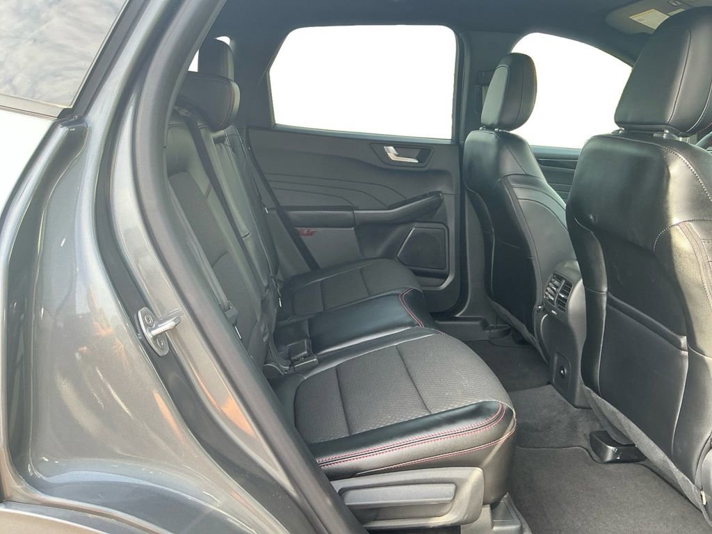 Used 2024 Ford Escape ST-Line Elite AWD/4WD image 23