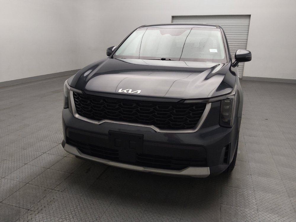 Used 2024 Kia Sorento LX FWD image 15