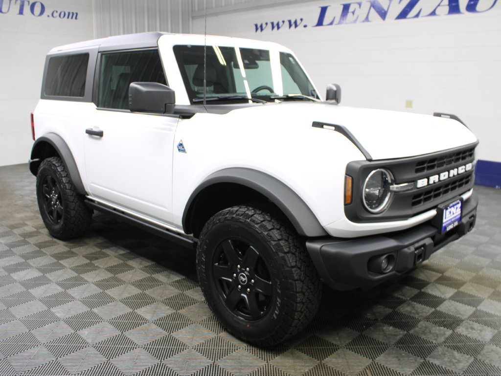 Used 2024 Ford Bronco Black Diamond AWD/4WD image 3