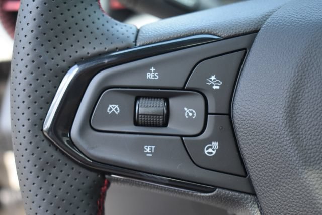 New 2026 Chevrolet Trax RS w/ Sunroof Package FWD image 25