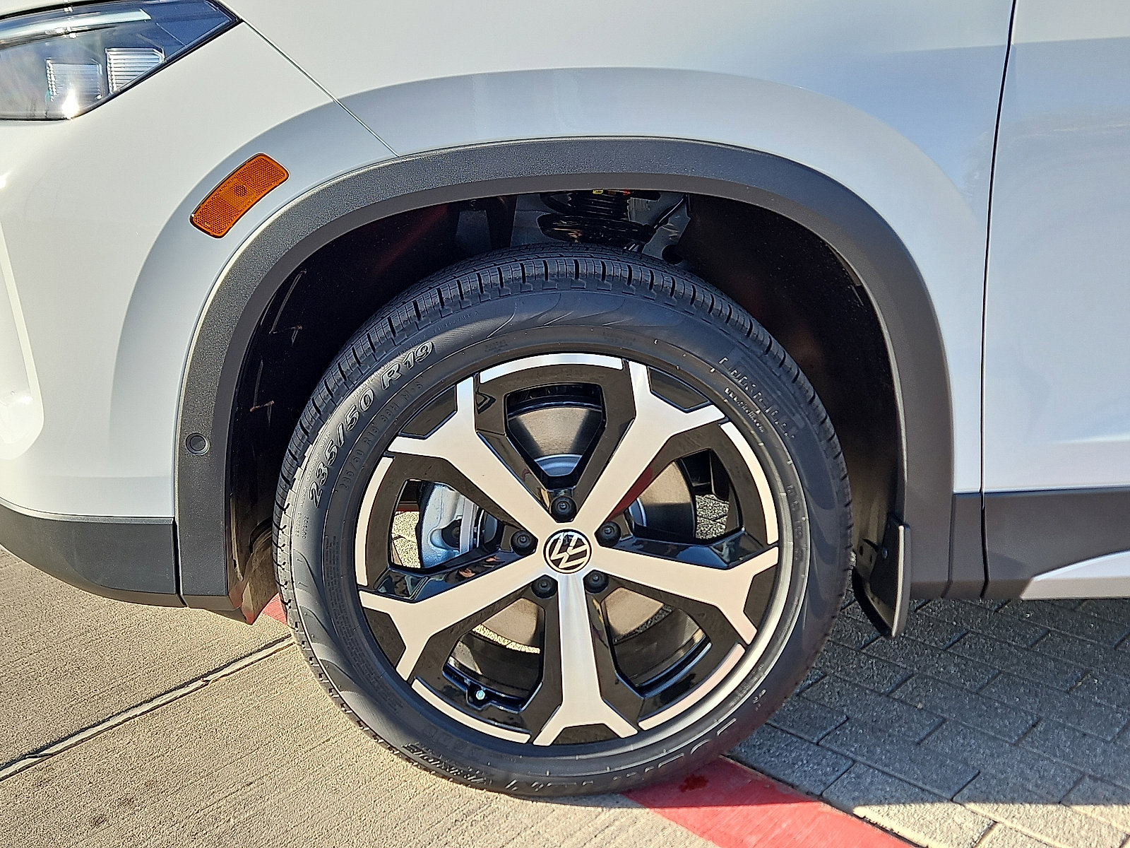 New 2026 Volkswagen Tiguan SE image 6