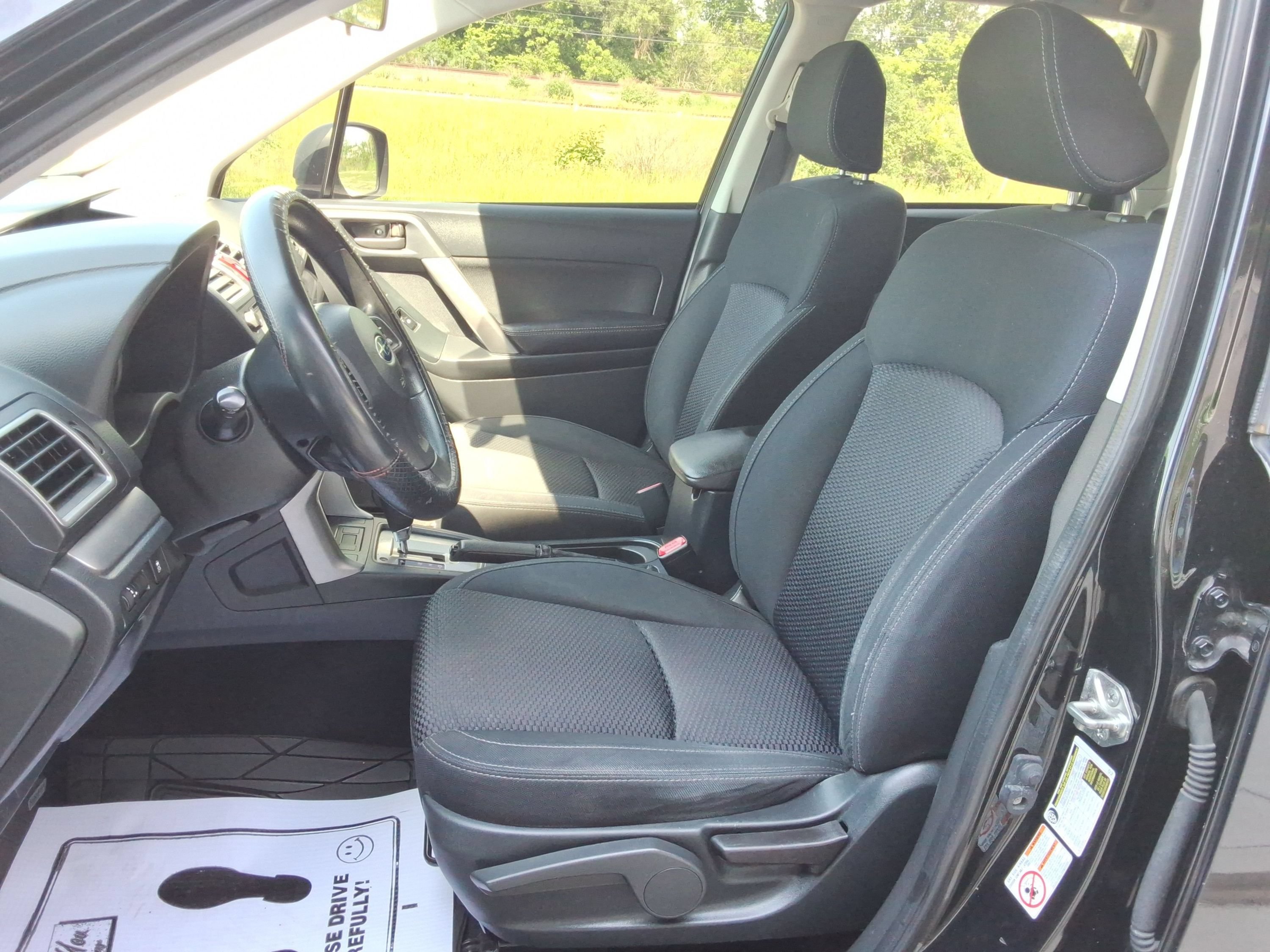Used 2016 Subaru Forester 2.5i AWD/4WD image 26