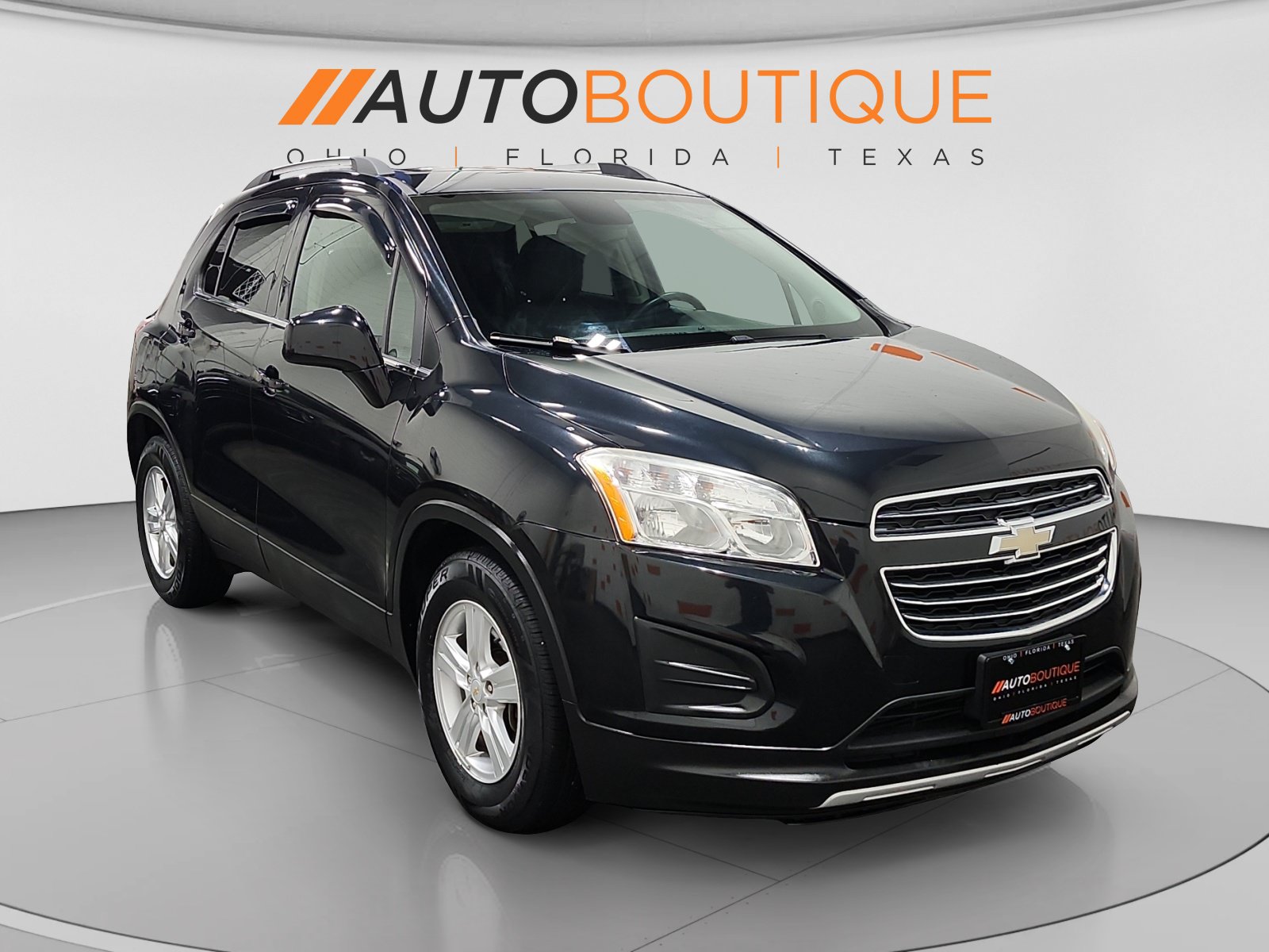 Used 2016 Chevrolet Trax LT w/ LT Sun and Sound Package FWD image 7