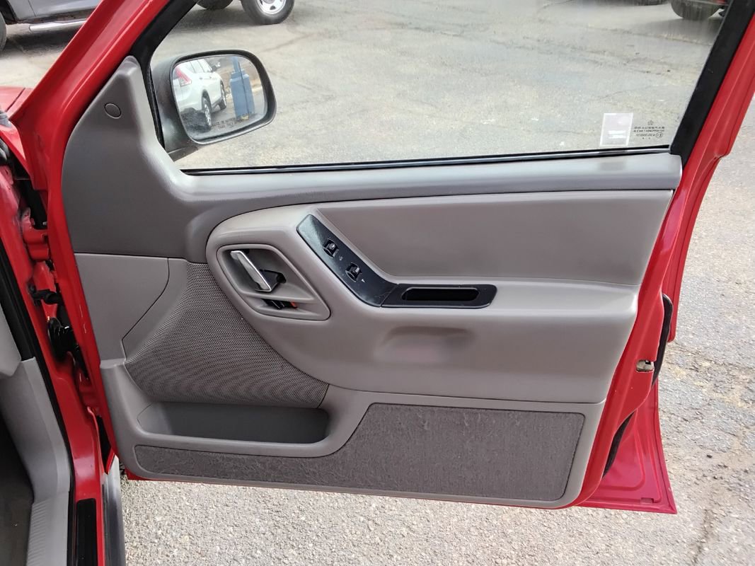 Used 2000 Jeep Grand Cherokee Laredo image 14