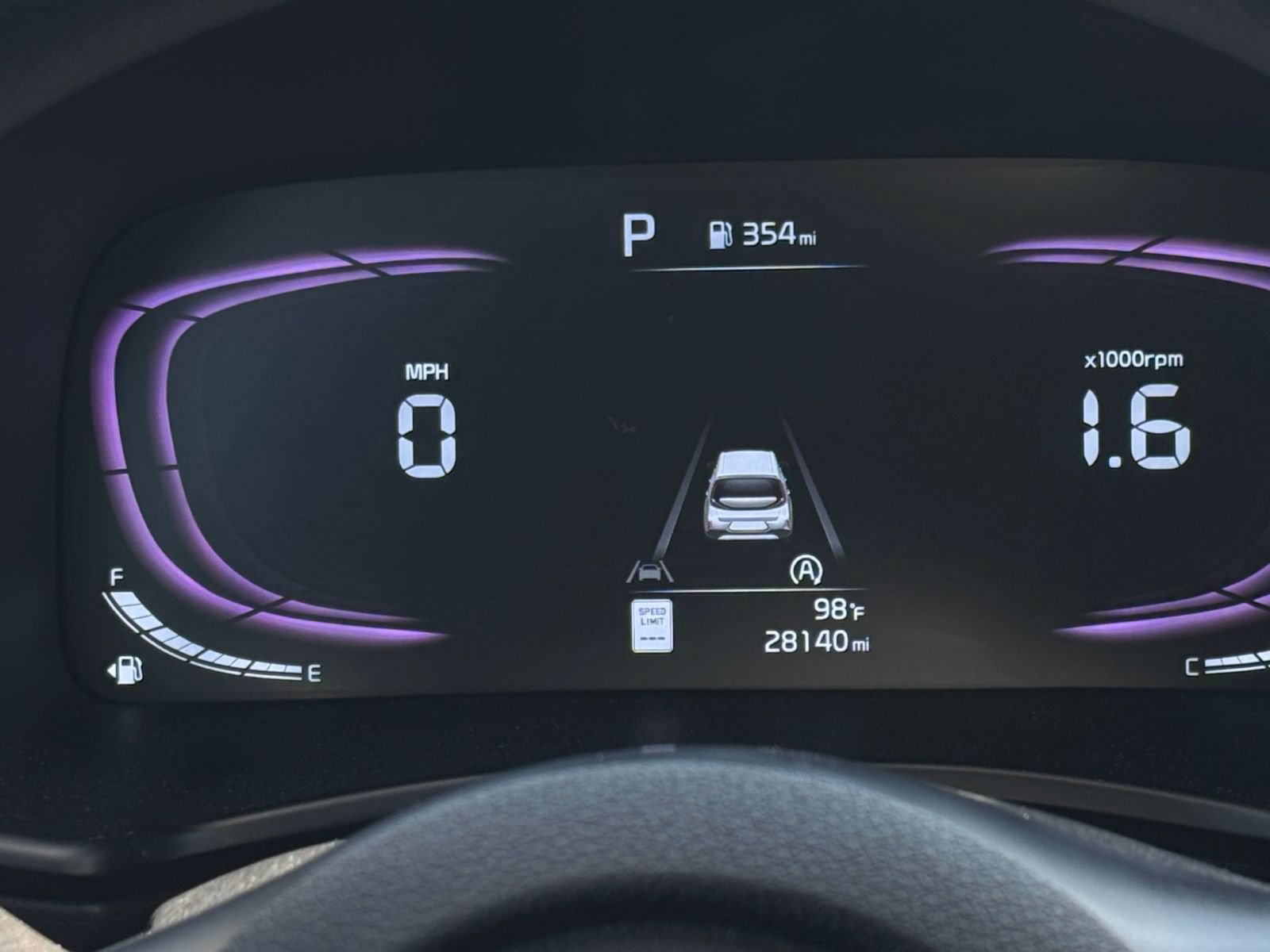 Used 2025 Kia Soul LX w/ LX Technology Package FWD image 30