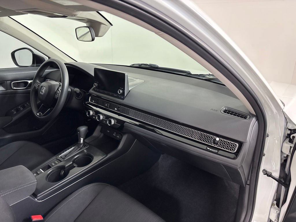 Used 2023 Honda Civic LX image 13