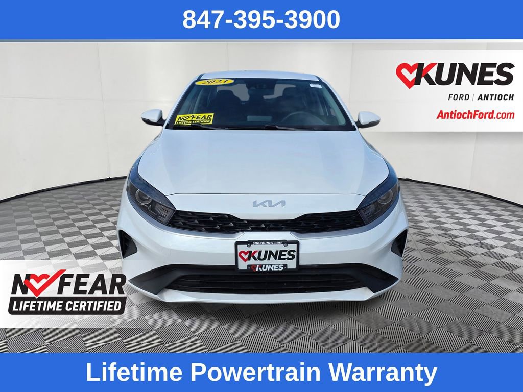 Used 2023 Kia Forte LXS w/ LXS Technology Package image 2