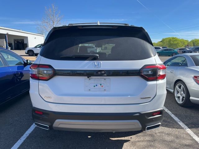 Certified 2023 Honda Pilot Touring image 21