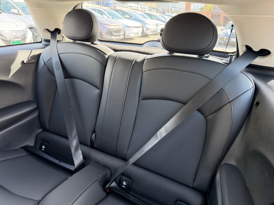 Used 2022 MINI Cooper SE image 40